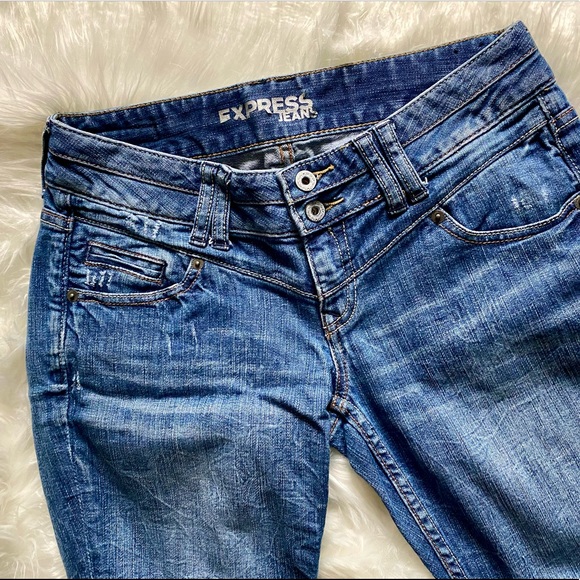 Express Pants & Jumpsuits Express Capri Distressed Blue Jeanscapri